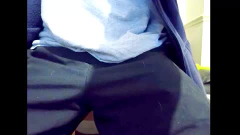 Snapshot of smallhairyuncut chatting on May 18, 5:30 pm Small Hairy Uncut online show from May 18, 5:30 pm