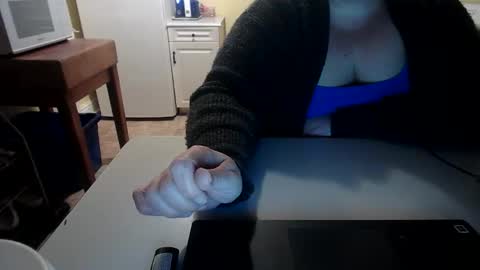 smalltowntrouble online show from February 14, 1:02 am