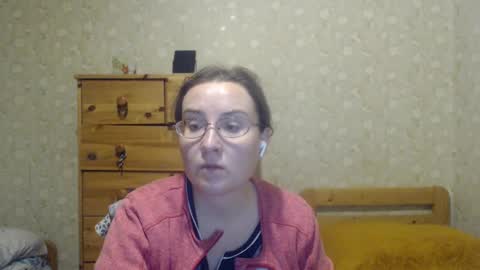 Snapshot of smart_rose chatting on January 10, 5:56 pm smart_rose online show from January 10, 5:56 pm