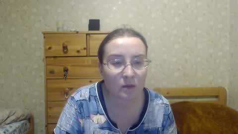 Snapshot of smart_rose chatting on February 3, 10:11 pm smart_rose online show from February 3, 10:11 pm