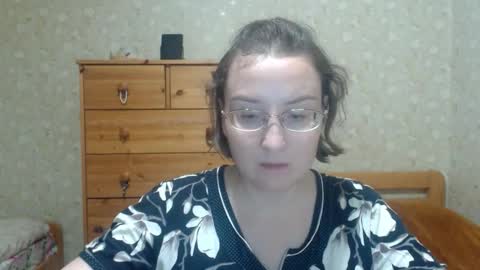 Snapshot of smart_rose chatting on October 7, 5:32 pm smart_rose online show from October 7, 5:32 pm