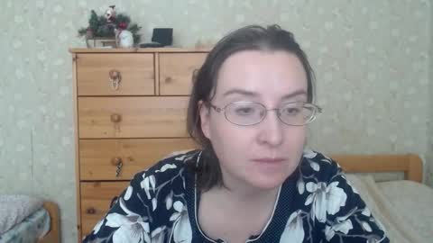 smart_rose online show from February 3, 11:15 am