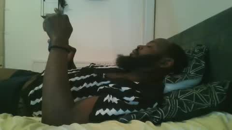 Snapshot of smartfuck777 chatting on February 23, 6:27 pm smartfuck777 online show from February 23, 6:27 pm