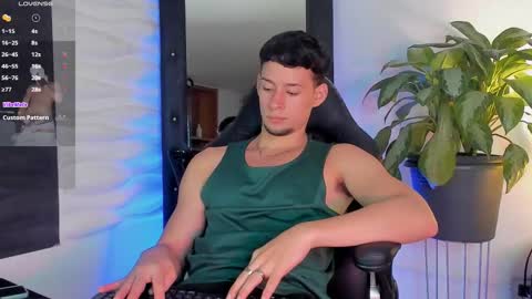 Jade Smiith online show from January 14, 11:20 pm