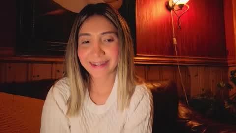 smile__1 online show from February 13, 10:50 pm