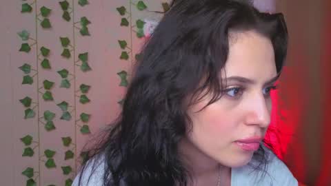 Bella online show from May 6, 6:13 pm