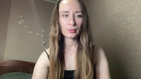 smilequeen_ online show from October 13, 8:53 pm