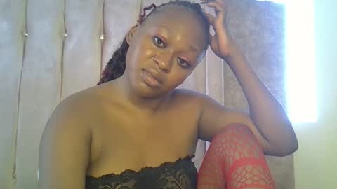 smiley_berry online show from November 3, 2:18 pm