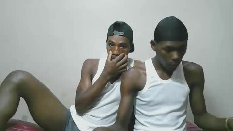 smilzzz online show from April 24, 5:32 am