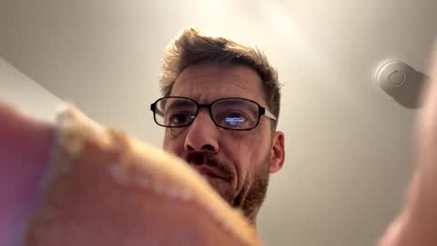 Snapshot of smisby12 chatting on November 8, 9:13 pm smisby12 online show from November 8, 9:13 pm