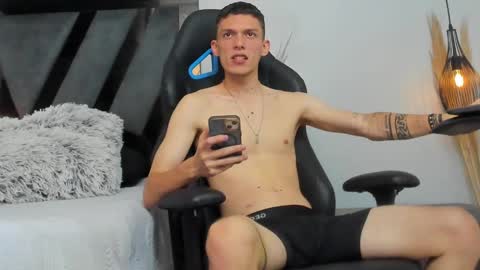 SMIT  online show from November 20, 10:20 pm