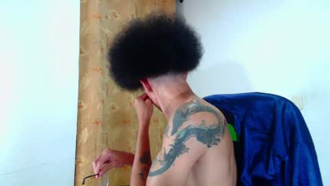 Snapshot of smith_gael chatting on May 24, 12:37 am Smith Gael online show from May 24, 12:37 am
