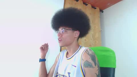 Snapshot of smith_gael chatting on June 14, 9:39 pm Smith Gael online show from June 14, 9:39 pm