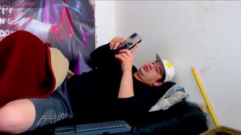 dani online show from March 28, 6:46 am