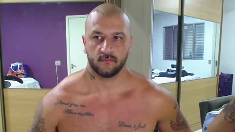 Snapshot of smithduke chatting on December 2, 8:22 pm smithduke online show from December 2, 8:22 pm