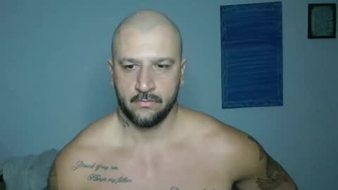 Snapshot of smithduke chatting on November 12, 2:01 am smithduke online show from November 12, 2:01 am