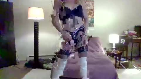 smitheight online show from February 14, 2:39 am