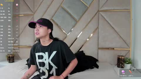 Snapshot of smithjay_ chatting on December 5, 12:33 pm Smith Jay online show from December 5, 12:33 pm