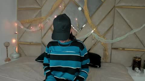 Snapshot of smithjay_ chatting on January 7, 12:41 pm Smith Jay online show from January 7, 12:41 pm