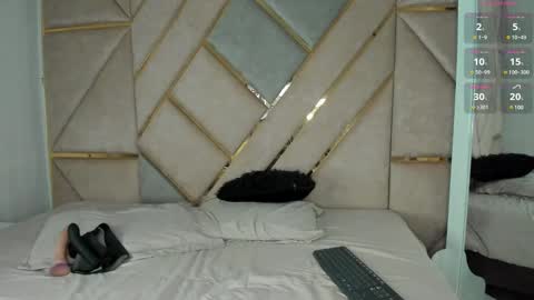 Snapshot of smithjay_ chatting on January 25, 3:30 pm Smith Jay online show from January 25, 3:30 pm