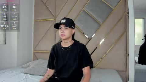 Snapshot of smithjay_ chatting on February 27, 12:45 pm Smith Jay online show from February 27, 12:45 pm