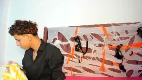 JONH SMITH AND ALIX SMITH online show from October 21, 1:12 pm