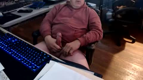 Snapshot of smly chatting on December 20, 2:13 pm smly online show from December 20, 2:13 pm