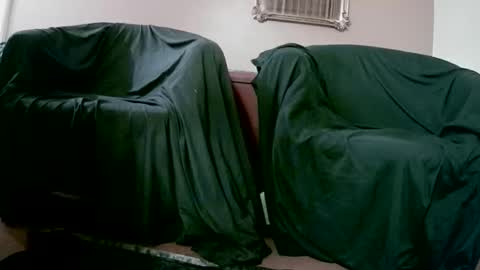 love bug online show from October 19, 5:08 am