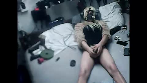 Snapshot of smokeslut365 chatting on December 31, 4:27 am smokeslut365 online show from December 31, 4:27 am