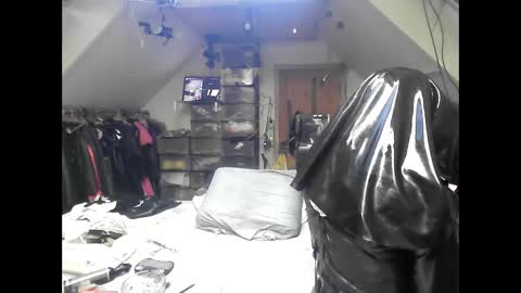 Snapshot of smokeslut365 chatting on March 12, 5:46 am smokeslut365 online show from March 12, 5:46 am