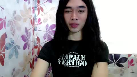 Snapshot of smooth3218 chatting on February 19, 4:41 am smooth3218 online show from February 19, 4:41 am