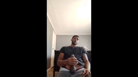 Snapshot of smooth_groove666370 chatting on February 23, 4:59 pm smooth_groove666370 online show from February 23, 4:59 pm