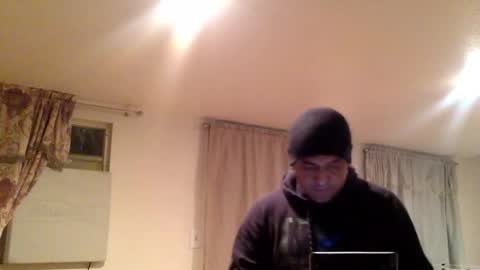 smoothstrik3r online show from November 3, 1:45 pm