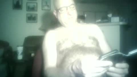 Snapshot of sms172 chatting on March 27, 11:43 am sms172 online show from March 27, 11:43 am