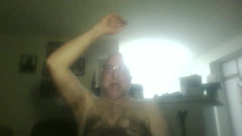 Snapshot of sms172 chatting on March 31, 11:43 am sms172 online show from March 31, 11:43 am