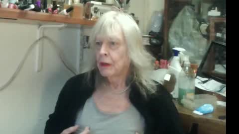 Snapshot of smurfingo99 chatting on February 20, 5:26 am mish online show from February 20, 5:26 am