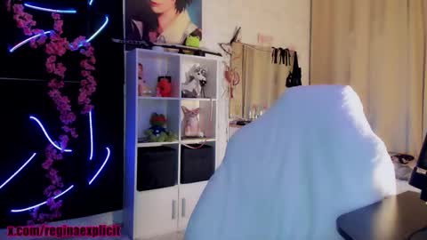 Reeginaaaaa online show from April 10, 10:03 pm