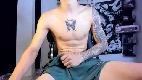 snakebutterfly online show from March 4, 3:18 pm