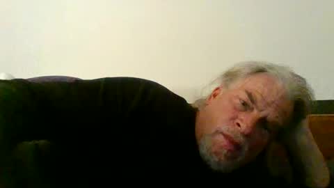 snap2play online show from November 2, 1:19 am