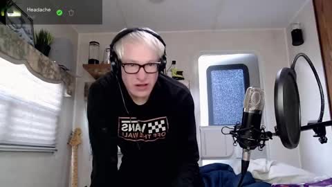 Snapshot of snarfle chatting on March 3, 11:14 pm Viiscount Snarfle Von Snarfenberg online show from March 3, 11:14 pm