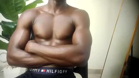 papi online show from March 4, 8:31 am