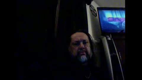 snoop95651 online show from April 4, 5:16 am