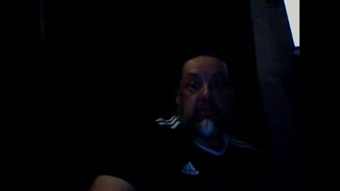 snoop95651 online show from April 12, 9:25 am