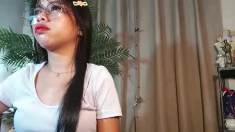 snowballkyut online show from May 26, 6:20 am