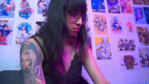 Snow and Bubble online show from February 9, 9:39 pm