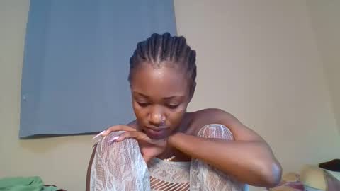 Snowie eyes online show from November 23, 12:43 am