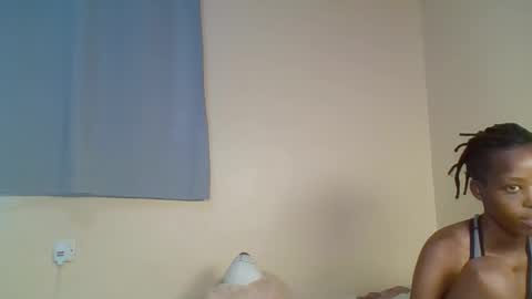 Snowie eyes online show from January 12, 1:05 pm