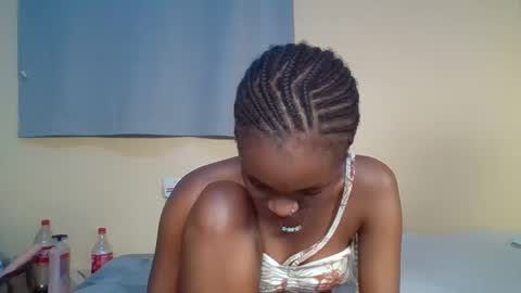 Snowie eyes online show from January 31, 9:24 pm