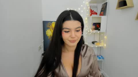 snowingwinter online show from February 14, 4:09 pm