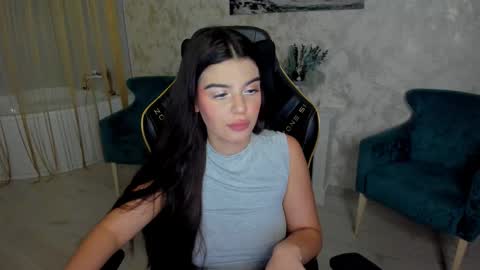 snowingwinter online show from October 6, 7:44 pm